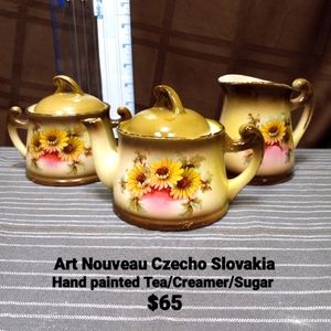 Art Nuevo Czechoslovakia Teapot cream sugar